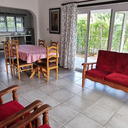Chez Marva Grande Villa Corossol 3 A 12 Personnes La Digue Exteriör bild