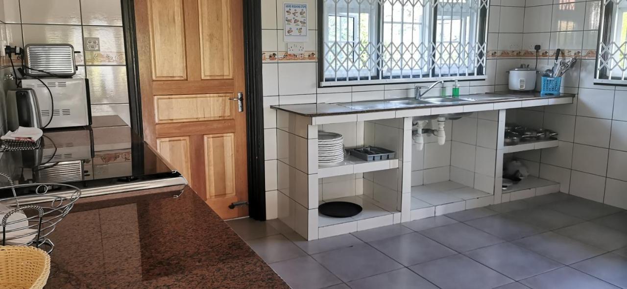 Chez Marva Grande Villa Corossol 3 A 12 Personnes La Digue Exteriör bild